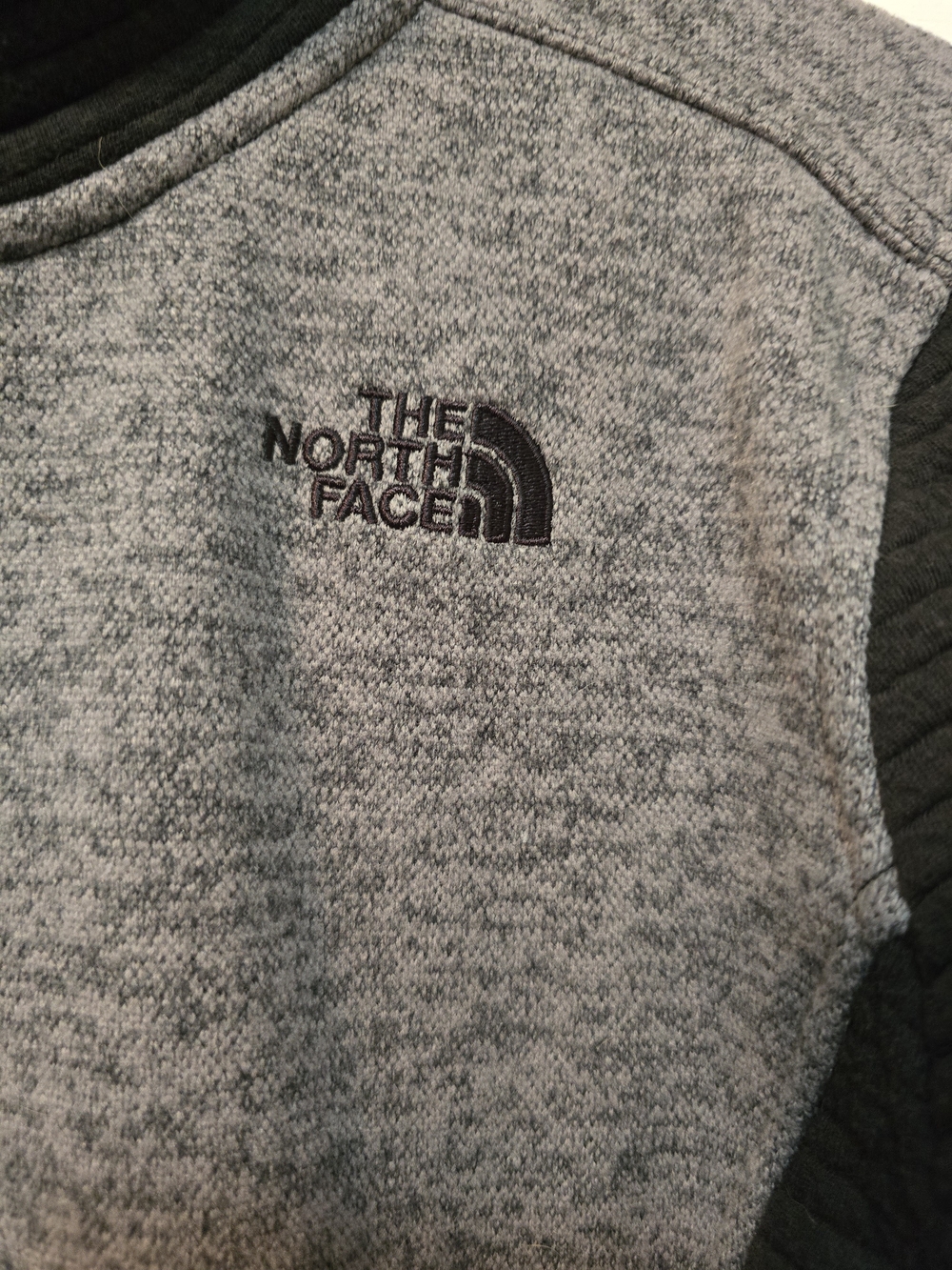 The North Face Women's Black & Gray Full-Zip Jacket Size Large - Picture 2 of 4
